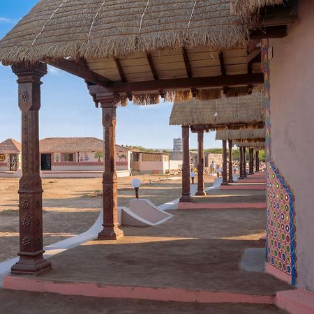 Dholavira Village Resort Exterior foto
